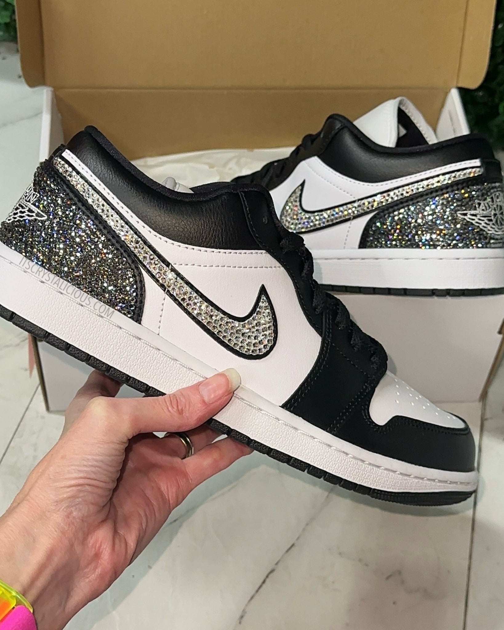 Jordan 1 - Panda/Crystal/Nightfall * - It's Crystalicious®