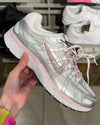 Nike P - 6000 White/Elemental Pink * - It's Crystalicious®