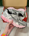 Nike Zoom Vomero 5 - Pink Foam/Crystal* - It's Crystalicious®