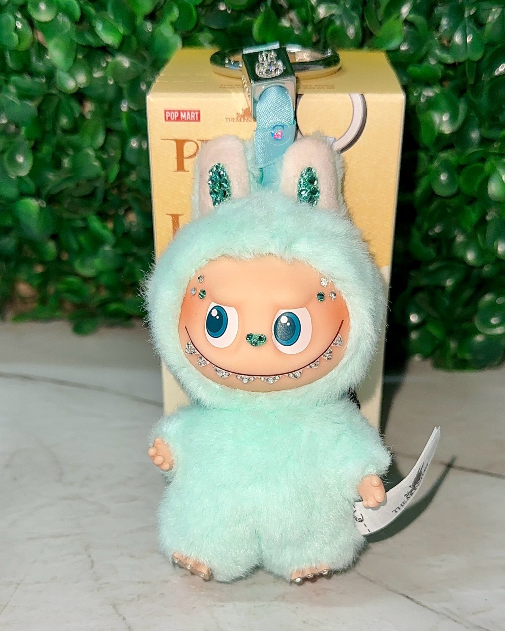 Letter I - Crystal LABUBU THE MONSTERS - Pin For Love * - It's Crystalicious®