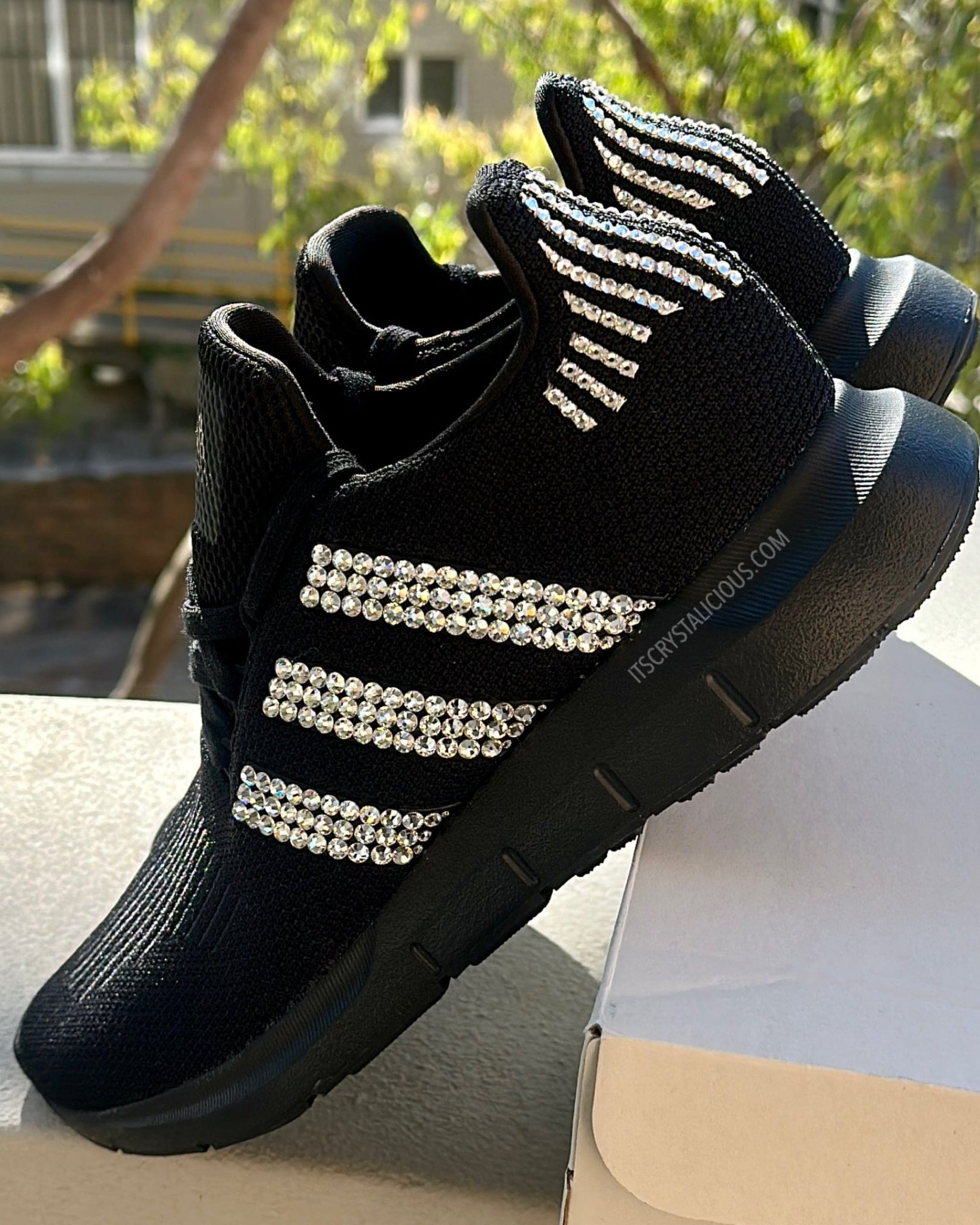 Adidas Swift Run 1.0 - Black/White/Crystal* - It's Crystalicious®