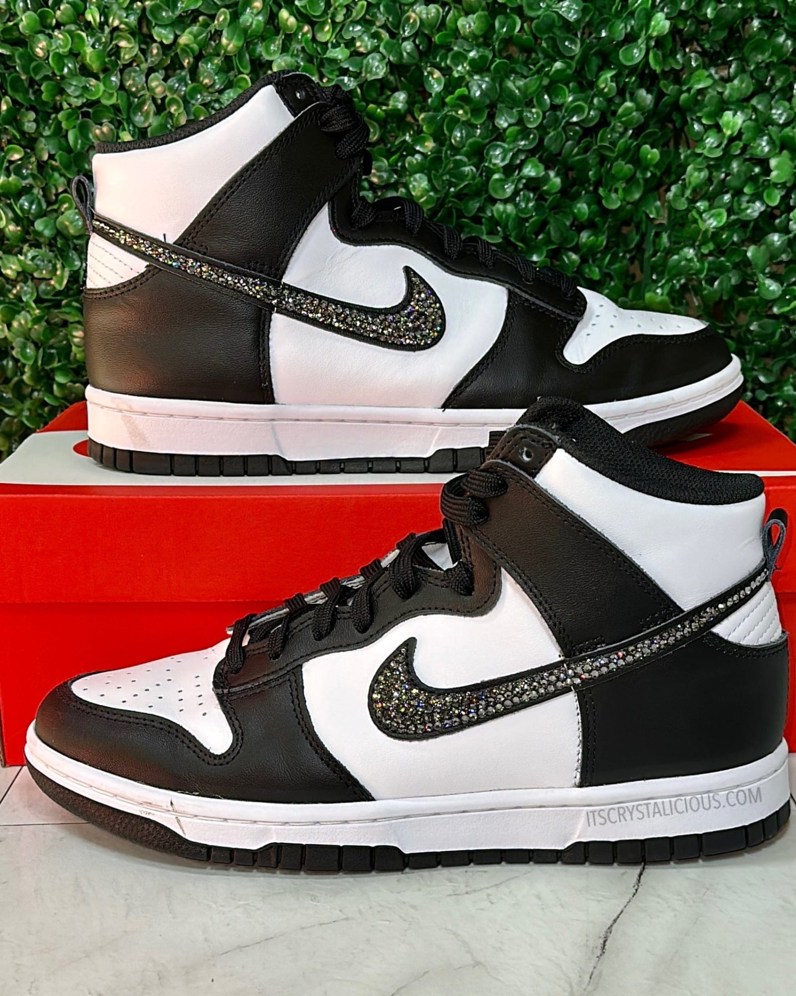 Dunks Panda/University Red - High* - It's Crystalicious®