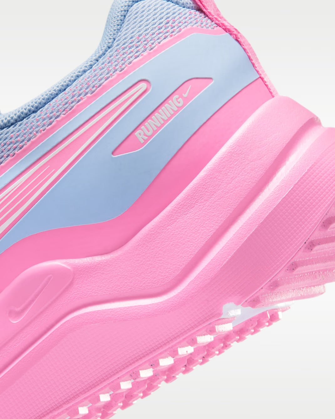 Nike Cosmic Runner - Hydrogen Blue/Pink Glow/Crystal - It's Crystalicious®
