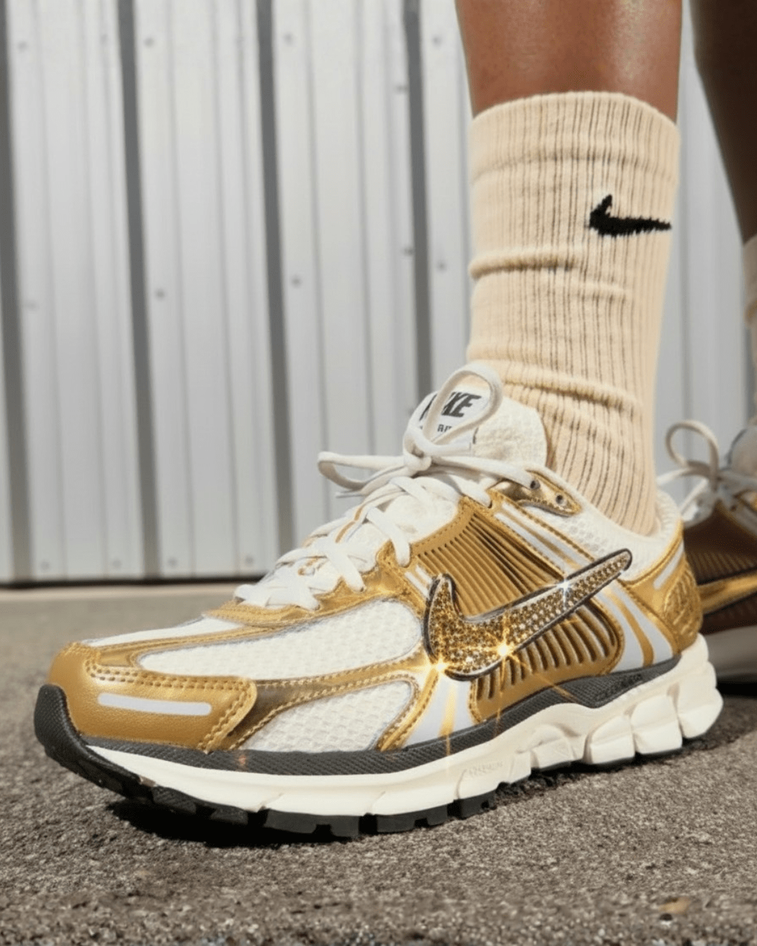 Nike Zoom Vomero 5 - Gold * - It's Crystalicious®