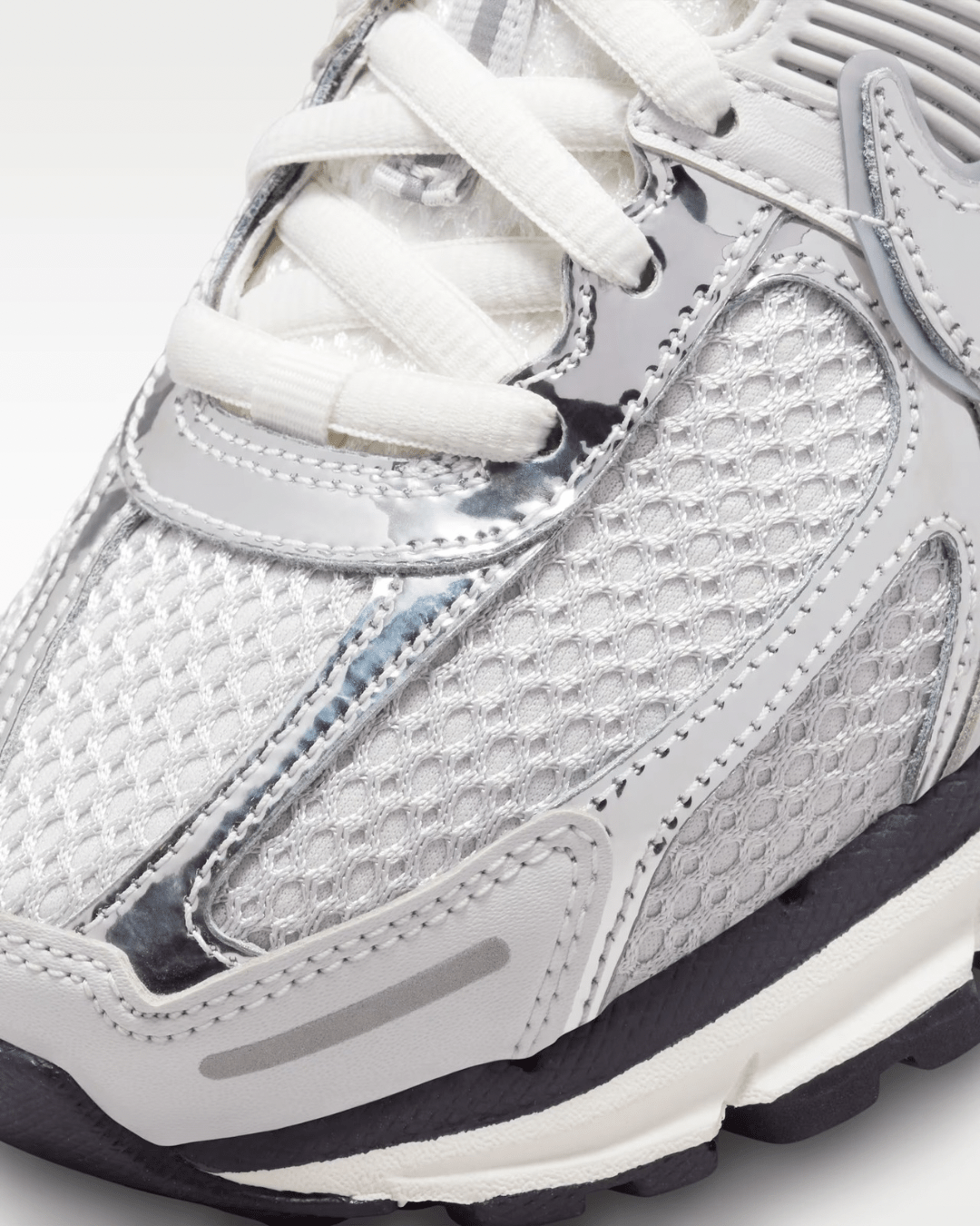 Nike Zoom Vomero 5 - Silver * - It's Crystalicious®