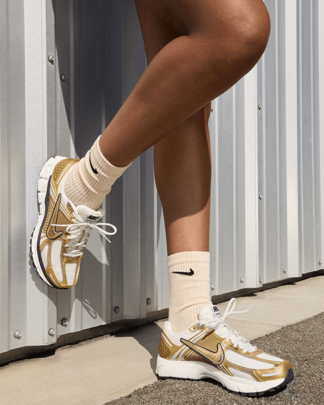 Nike Zoom Vomero 5 - Gold * - It's Crystalicious®