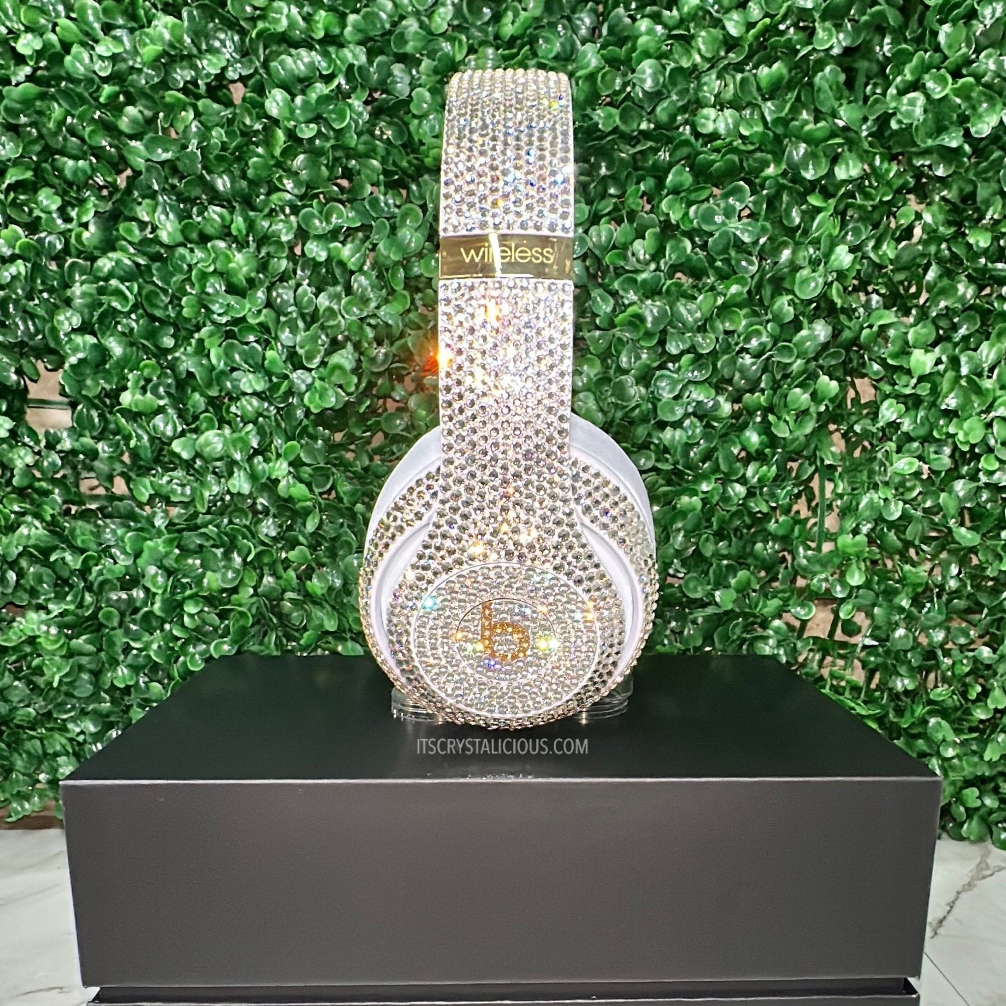 Studio3 Beats By Dre Crystal Headphones - White/Crystal/Golden Honey * - It's Crystalicious®