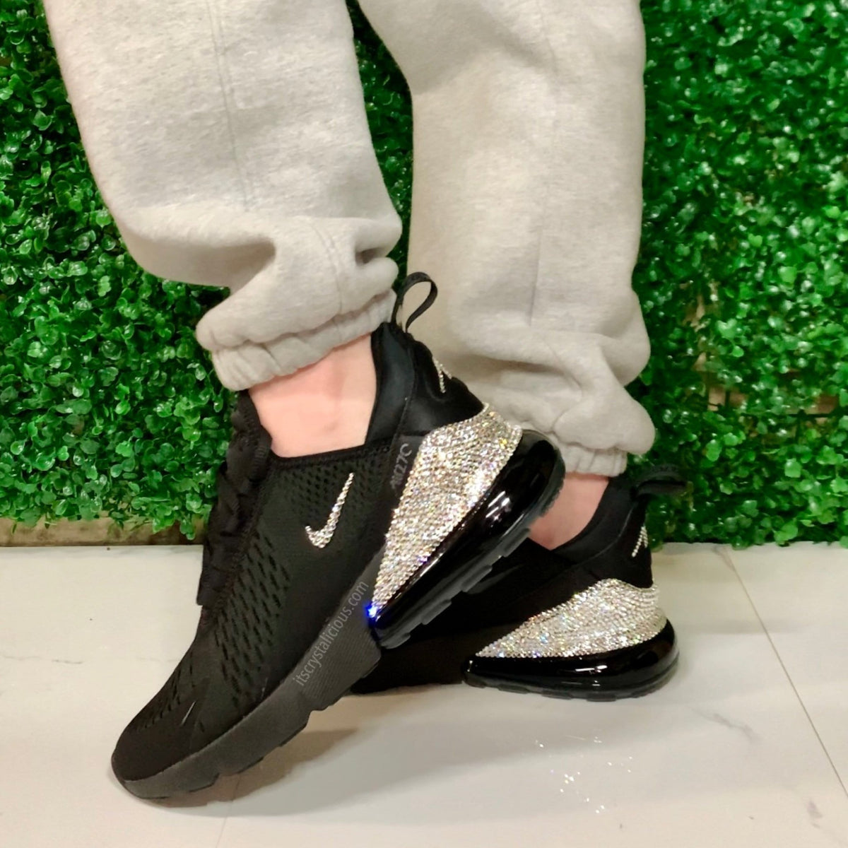 Nike air max 270 zippay sale