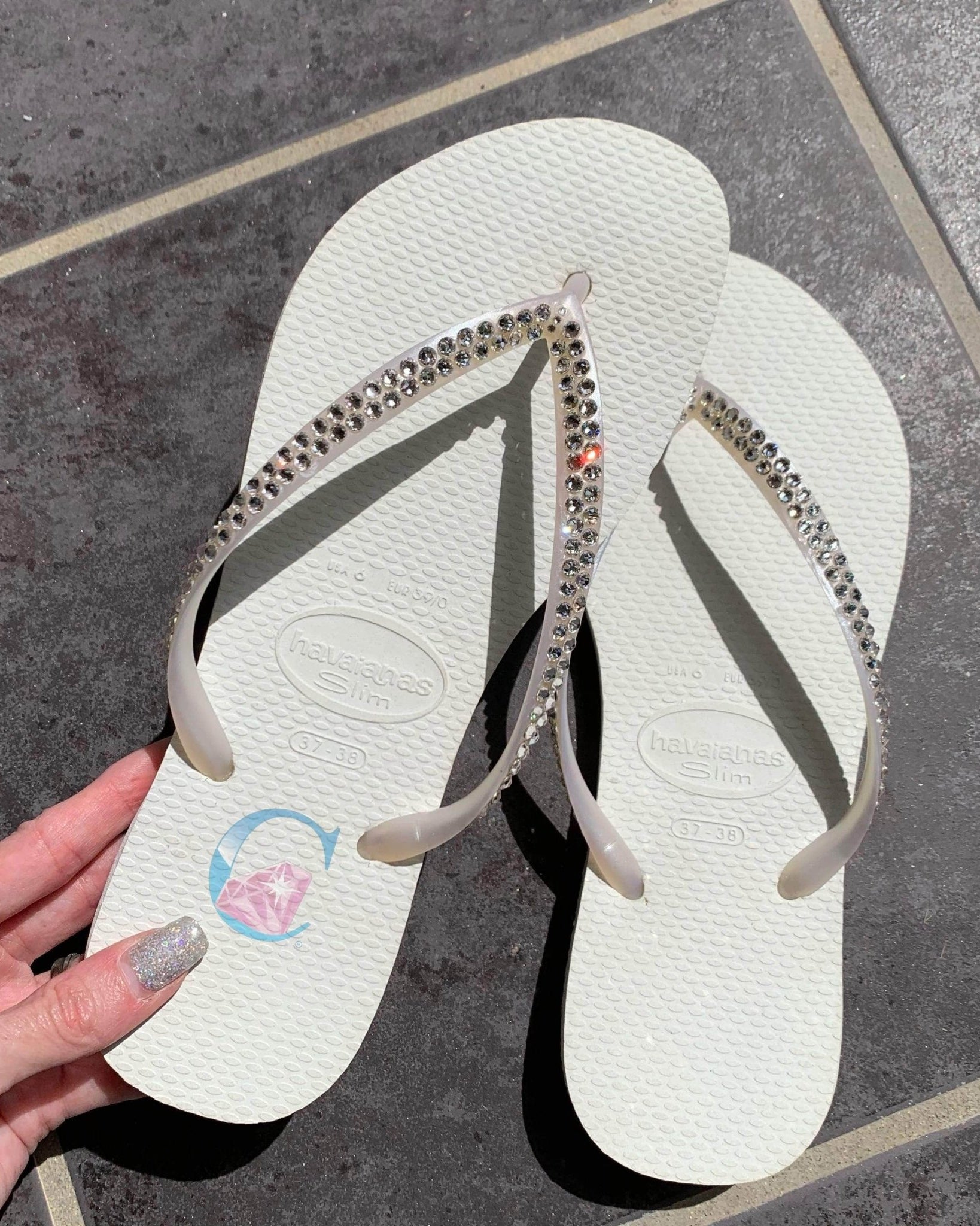 White Thin Strap Havaianas with Crystal Clear - 2 Rows * - It's Crystalicious®