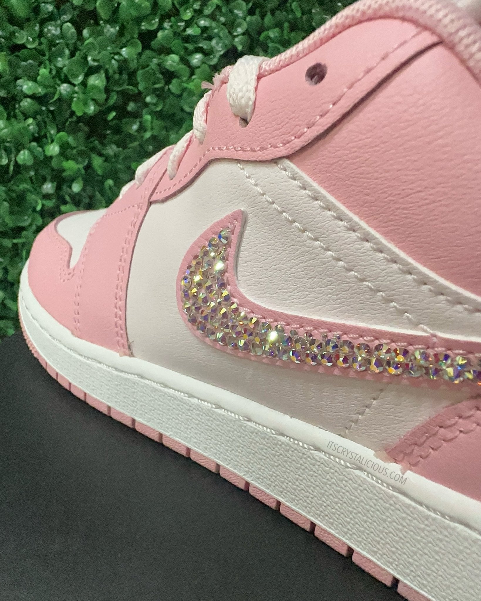 Jordan 1 - White/Pearl Pink/Crystal AB - Lows* - It's Crystalicious®