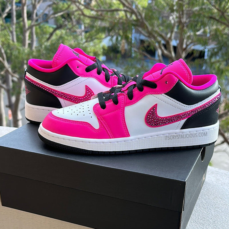 RTS Jordan 1 - Fierce Pink/Fuchsia - Size US 6.5 *