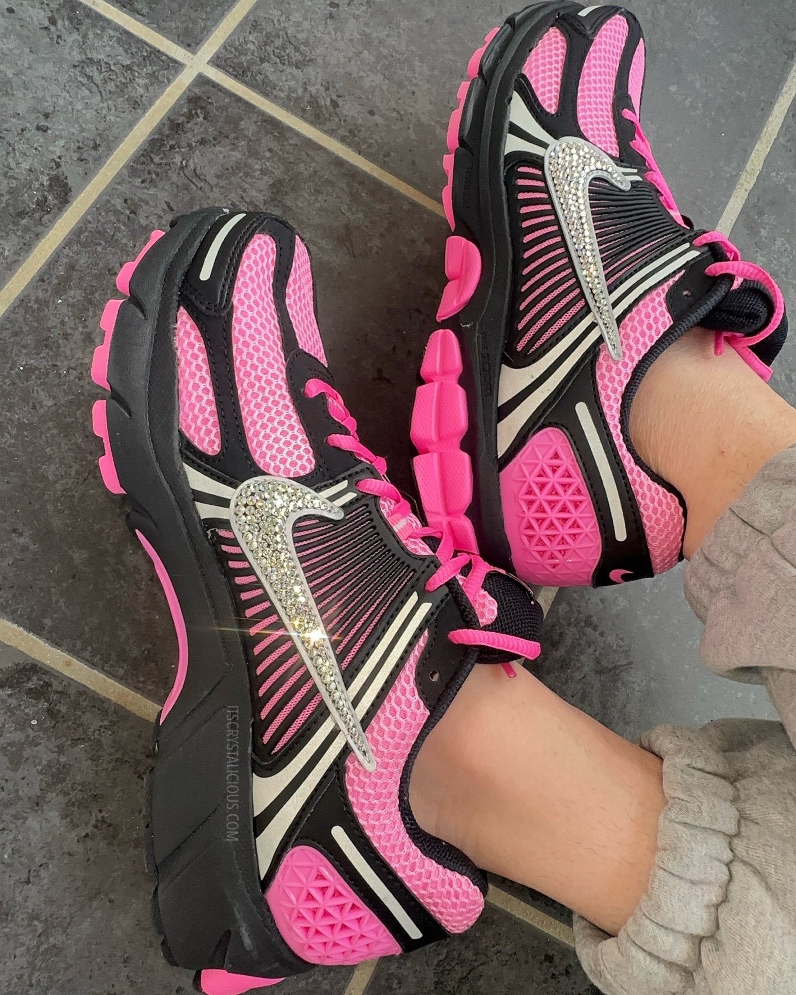 Nike Zoom Vomero 5 - Pink Spell* - It's Crystalicious®