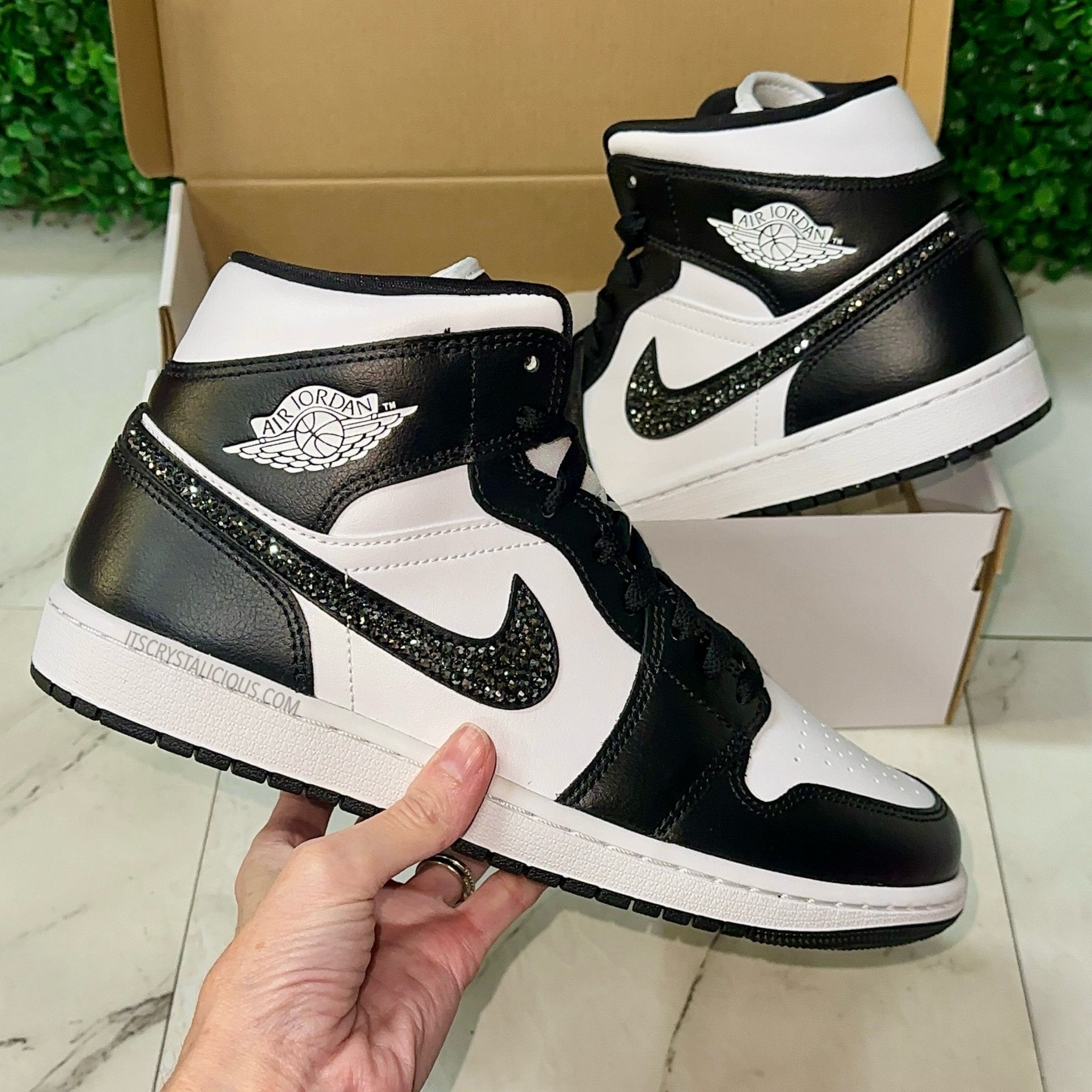 Jordan 1 - Panda/Jet Hematite - Mids* - It's Crystalicious®