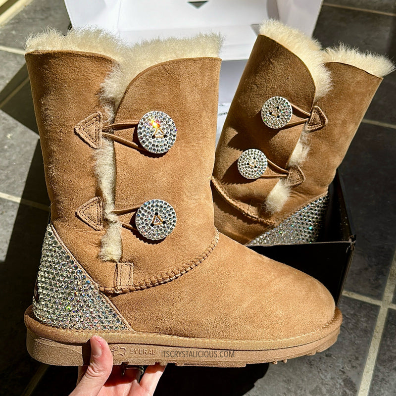 Short Authentic Crystal Ugg Boots - 2 Buttons/Heel Cap*