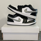 Jordan 1 - Panda - Lows* - It's Crystalicious®