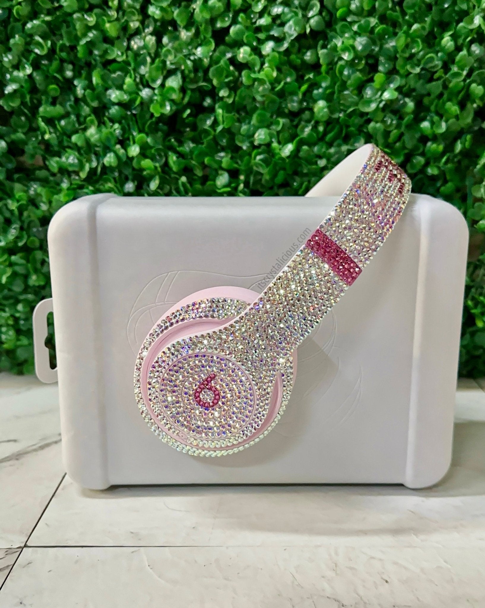 Custom Name Limited Edition Soft Pink Beats By Dre Crystal Headphones - Studio Pro * - It's Crystalicious®
