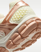 Nike Zoom Vomero 5 - Rose Gold * - It's Crystalicious®