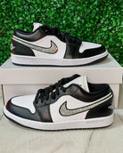 Jordan 1 - Panda - Lows* - It's Crystalicious®