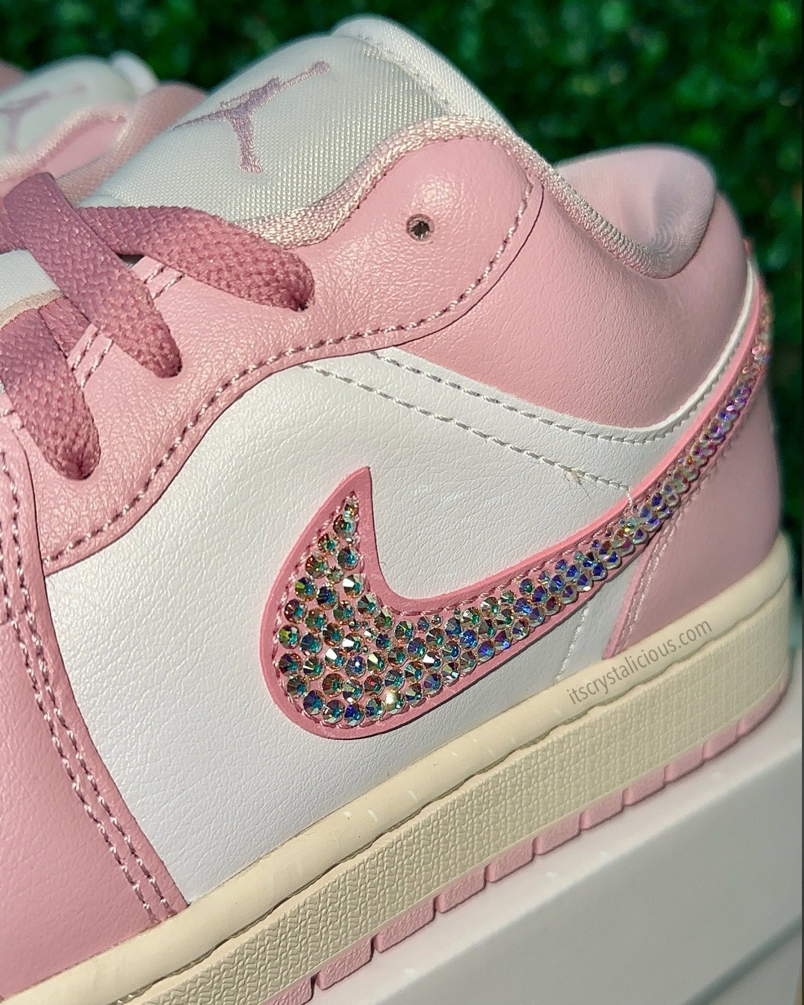 Jordan 1 - Elemental Pink * - It's Crystalicious®