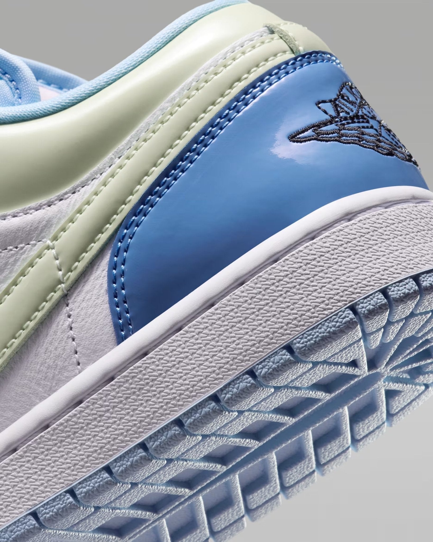 Jordan 1 - Mismatch* - It's Crystalicious®