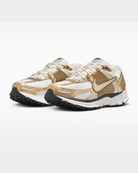 Nike Zoom Vomero 5 - Gold * - It's Crystalicious®