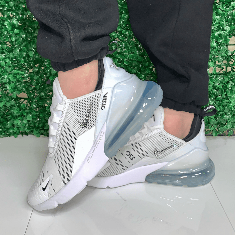 Air max 270 sneakers in black and white sale